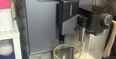 cecotec machine à café expresso superautomatique cremmaet latte art