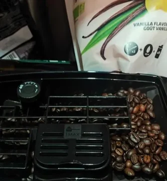 ECAM220 21 bg DeLonghi